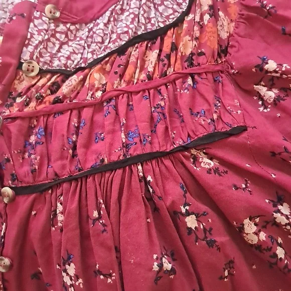 Free People Paloma Floral Button Up Peasant Blouse Top - Picture 7 of 7